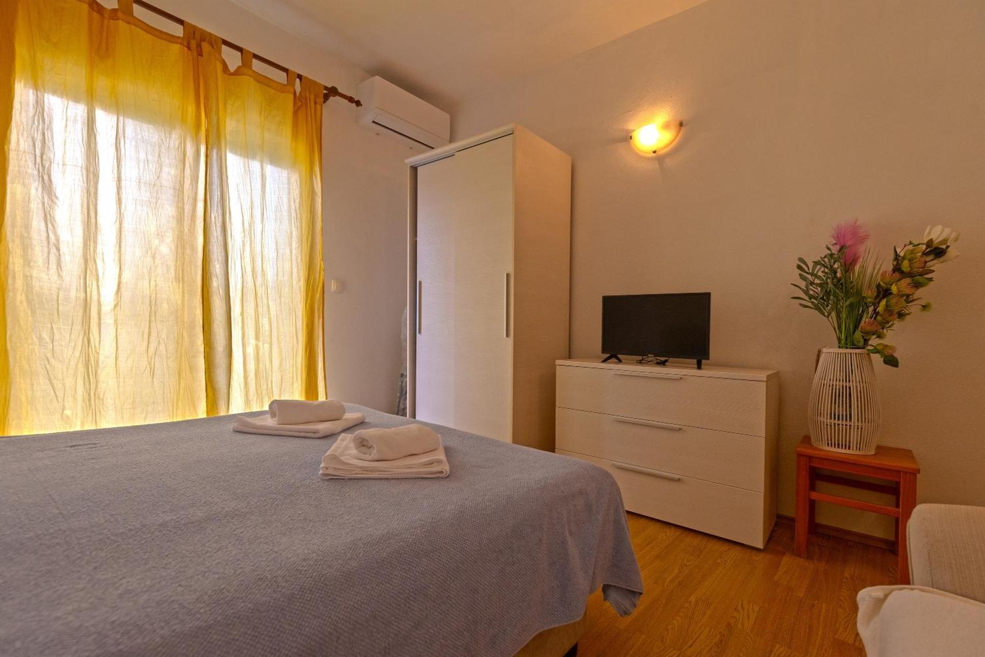 Apartments By The Sea Zuronja, Peljesac - 10137 Brijesta Δωμάτιο φωτογραφία