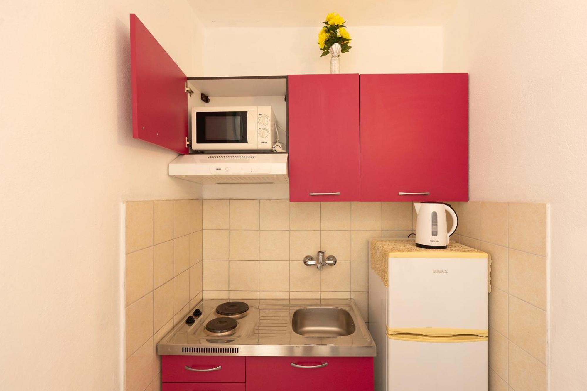 Apartments By The Sea Zuronja, Peljesac - 10137 Brijesta Εξωτερικό φωτογραφία
